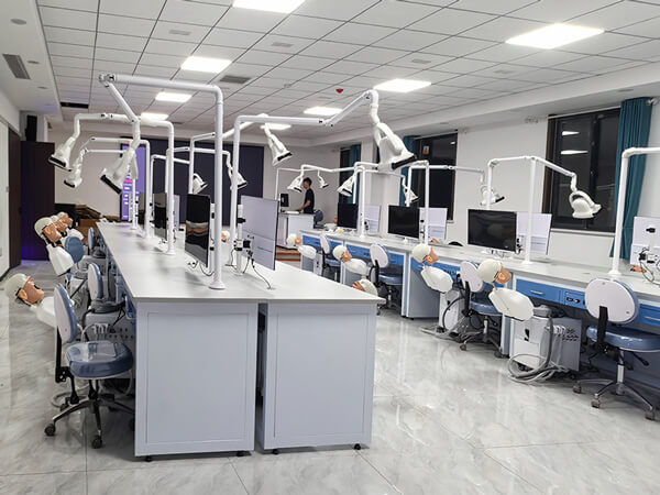 https://www.lingchendental.com/dental-simulator-version-iii-electric-simulation-system-product/