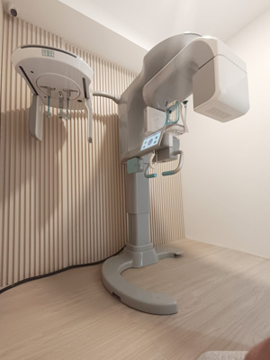 https://www.lingchendental.com/ai-powered-dental-cone-beam-computed-tomography-cbct-scanner-with-pano-ceph-3d-ct-imaging-product/